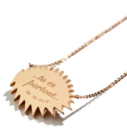Apollo 13 Grand Rose necklace