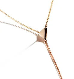 Ellipse diamond necklace