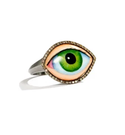 Grand Vert diamond ring
