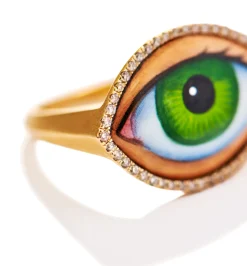 Grand Vert diamond ring