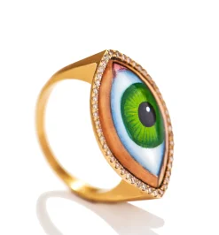Grand Vert diamond ring