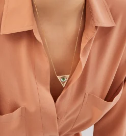 Isida Petit Vert diamond necklace