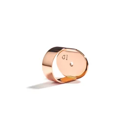 Oval ring