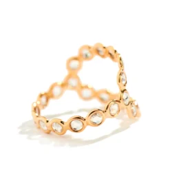 Oval ring
