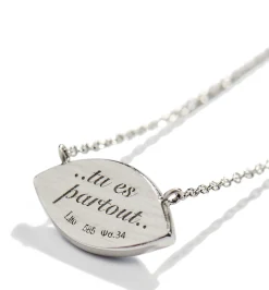Petit Bleu necklace