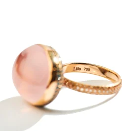 Pink quartz ring