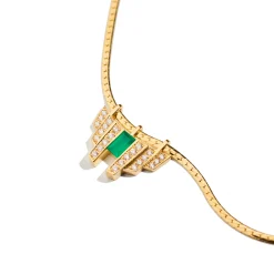 "Gotham love" necklace