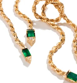 "Knot me over" earrings