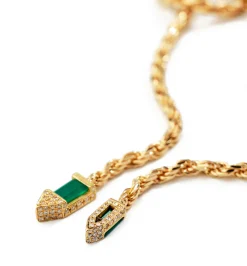 "Knot me over" necklace