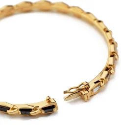 Respect bangle