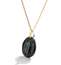 Shield me necklace