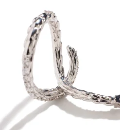 Thetis diamond ring