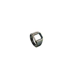 Voidn' blue diamond ring